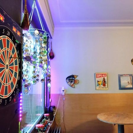 Vakantiewoning In Mol Centrum Met Eigen Bar "Casacuriosa" Eksteriør billede